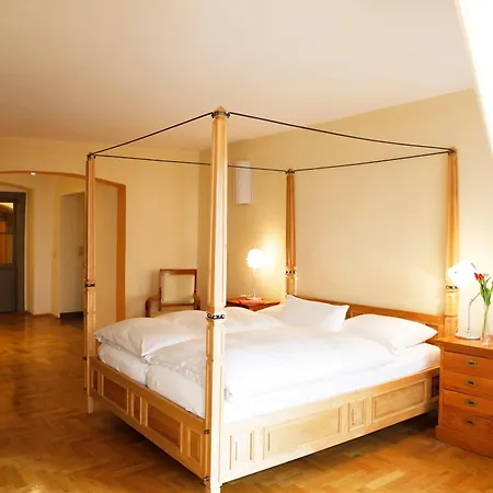 Im Flüsterbogen Hotel